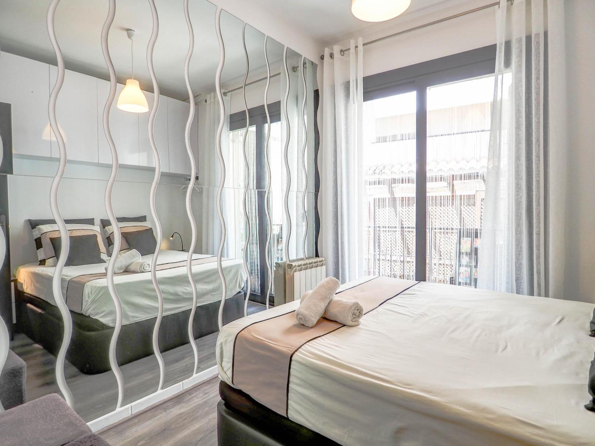 Flamingo Apartment By Hello Homes シッチェス エクステリア 写真